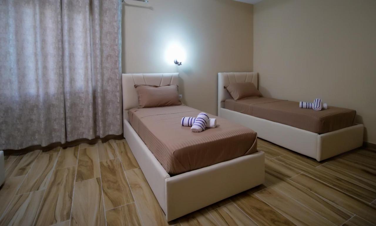 Hanna & Solei Hotel Berat Buitenkant foto