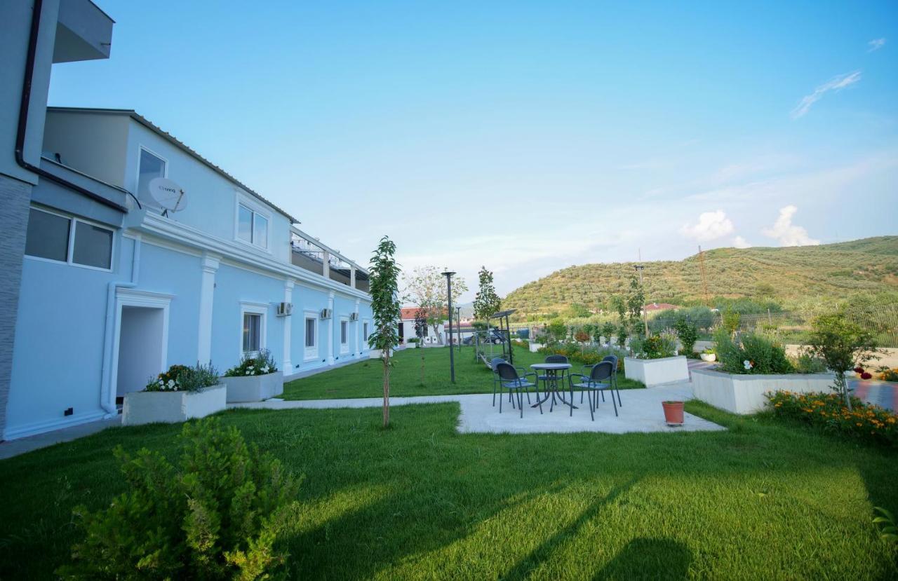 Hanna & Solei Hotel Berat Buitenkant foto