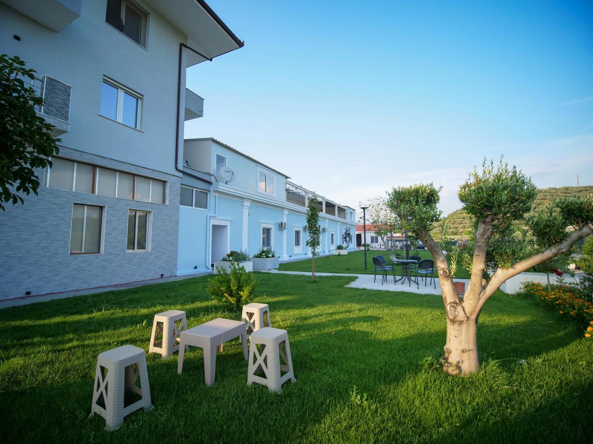Hanna & Solei Hotel Berat Buitenkant foto
