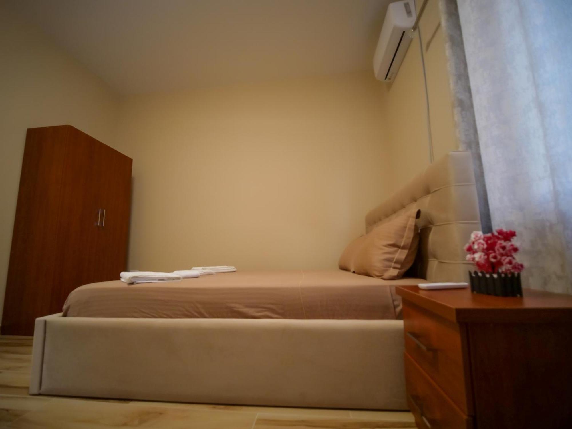 Hanna & Solei Hotel Berat Buitenkant foto