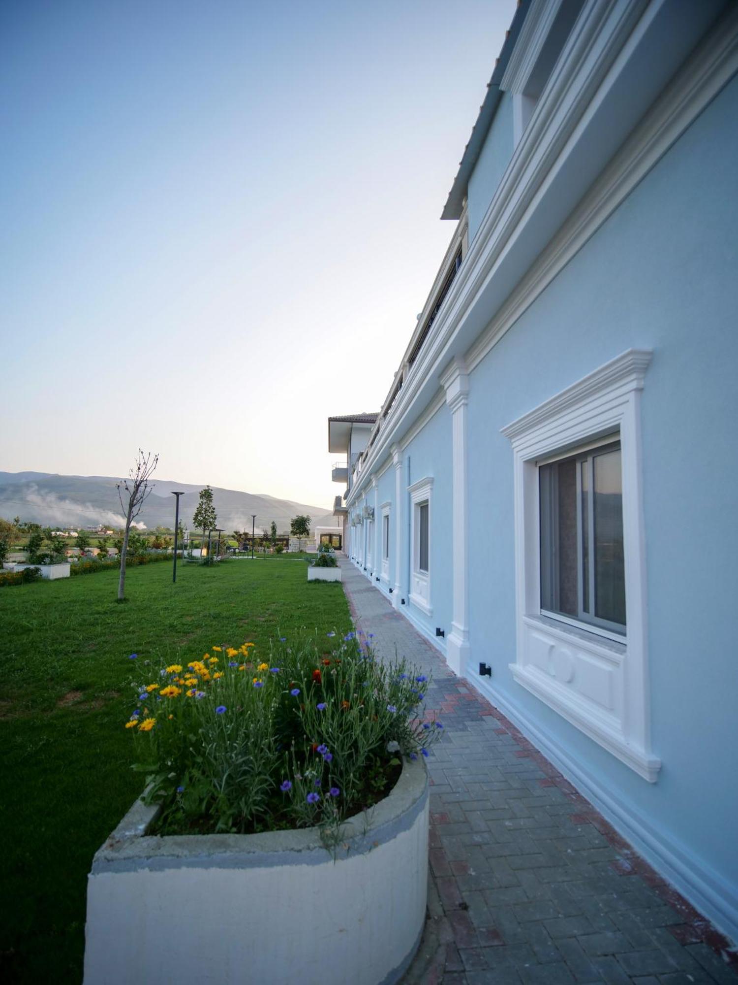 Hanna & Solei Hotel Berat Buitenkant foto